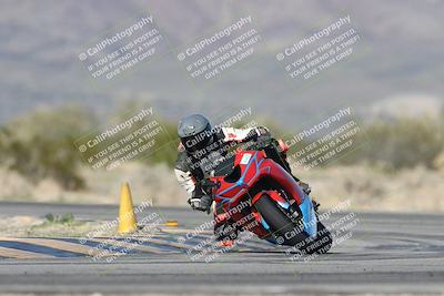 media/Jan-15-2026-Racers Edge (Thu) [[dfebeb70ab]]/2-A Group/Session 5 (Turn 5)/